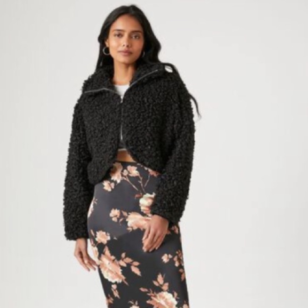 FOREVER 21 Black Faux Shearling Cropped Moto Jacket